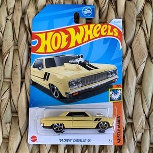 Hot Wheels 1964 Chevy Chevelle SS 1960s Chevrolet Yellow Car 2024 Hotwheels New